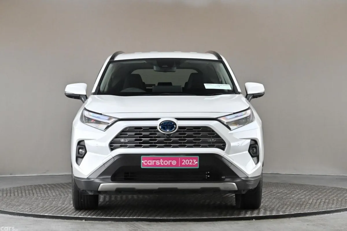 Toyota RAV4 SUV, Petrol Hybrid, 2023, White
