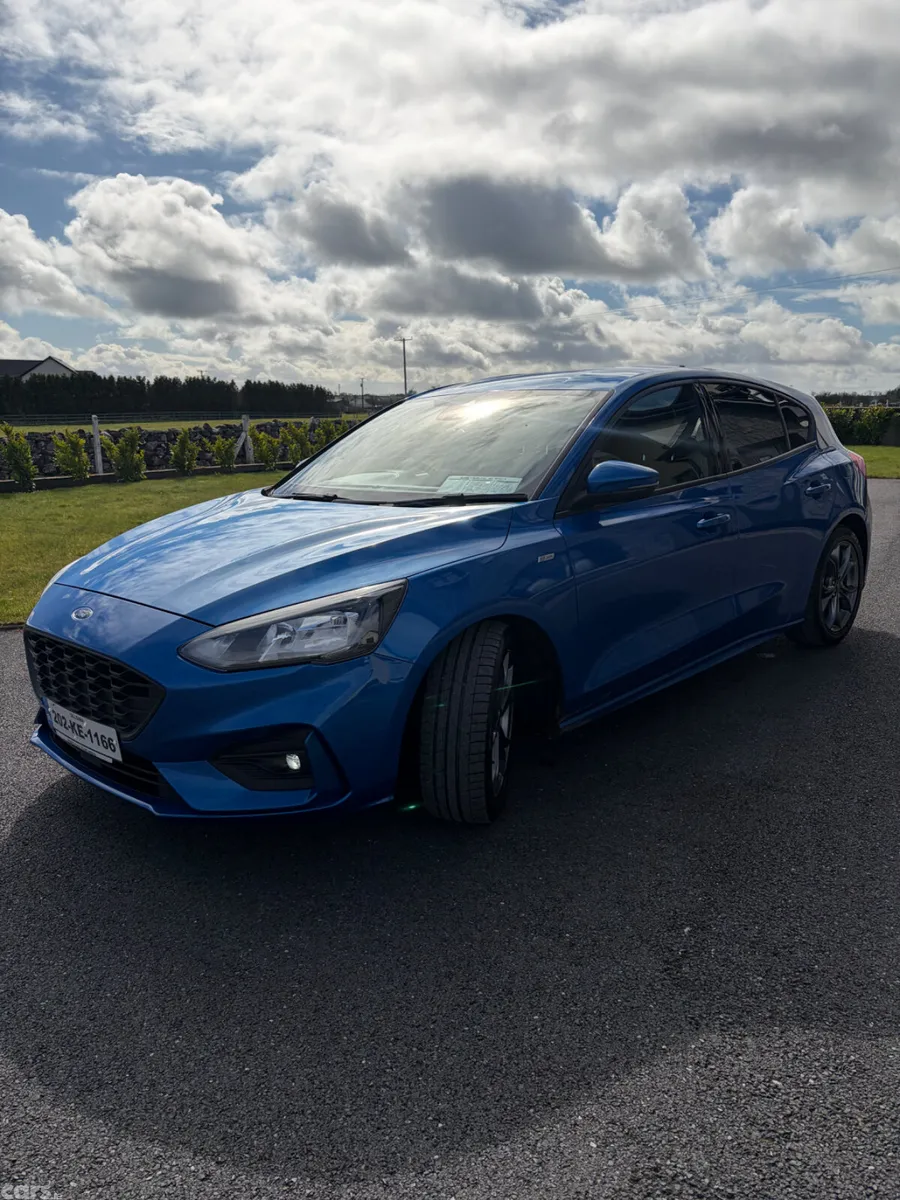 Ford Focus Hatchback, Diesel, 2020, Blue