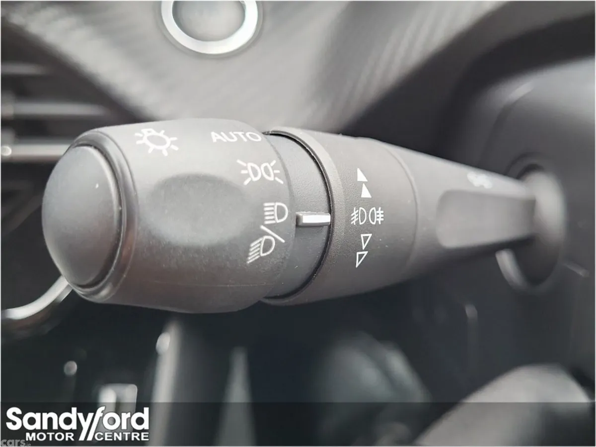 Peugeot 2008 SUV, Electric, 2022, Red