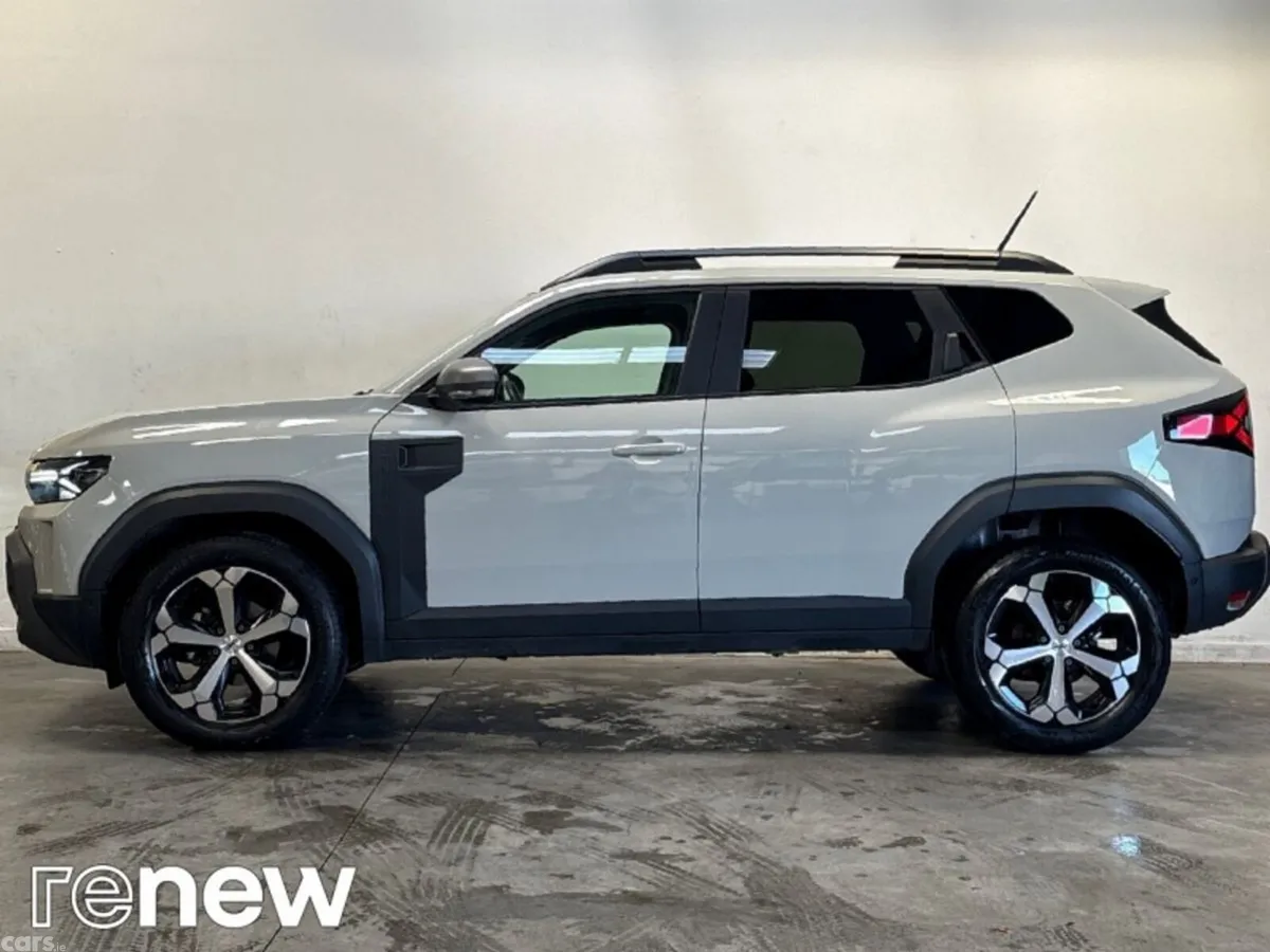 Dacia Duster SUV, Petrol Hybrid, 2025, Beige