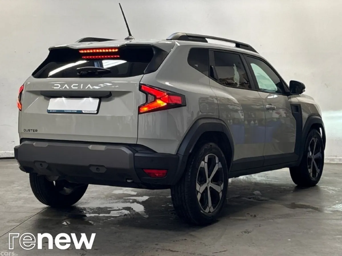 Dacia Duster SUV, Petrol Hybrid, 2025, Beige