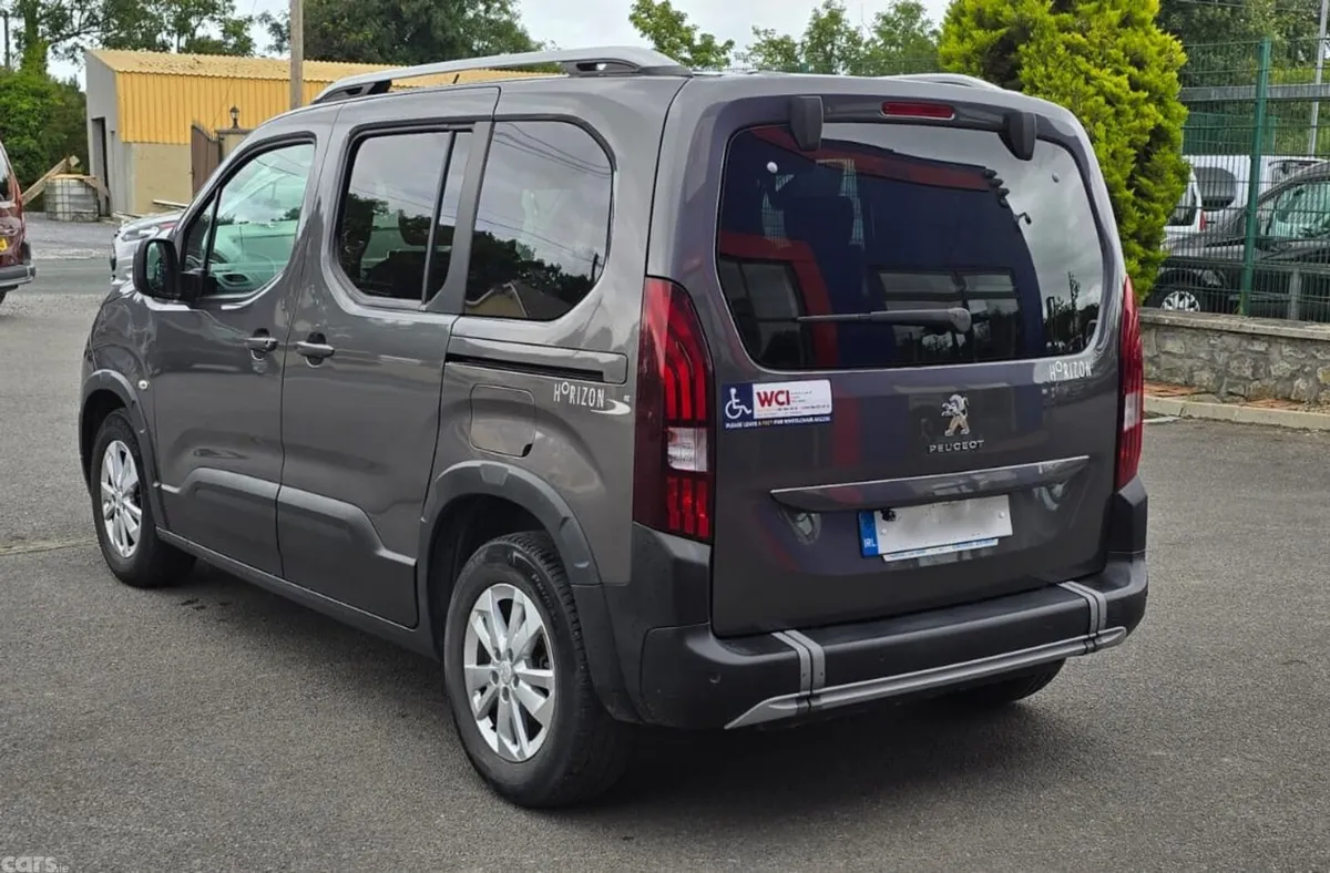 Peugeot Rifter MPV, Diesel, 2022, Grey