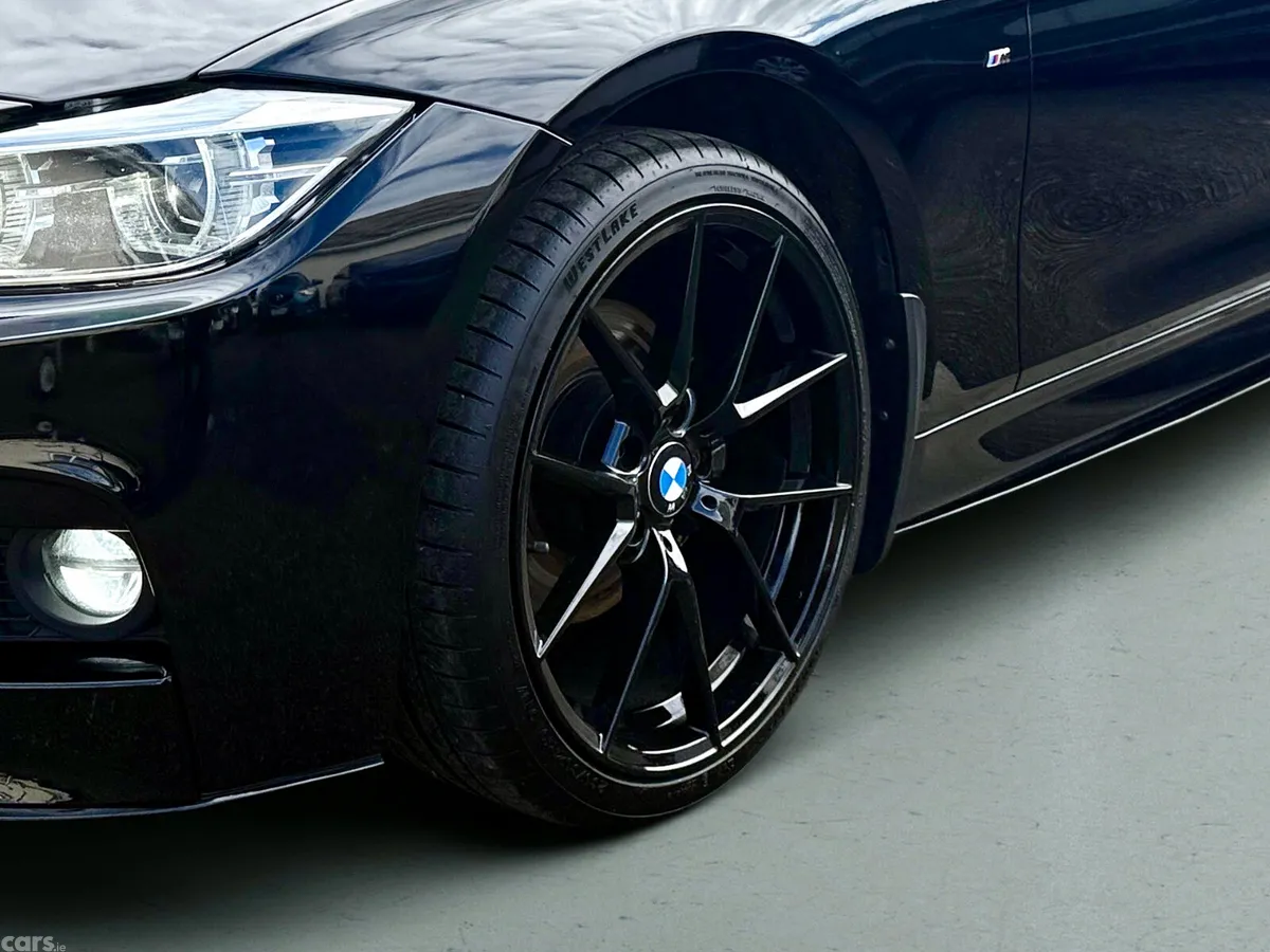 BMW 3-Series Saloon, Diesel, 2018, Black