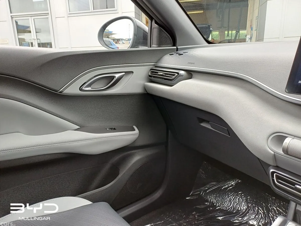 BYD DOLPHIN SURF Hatchback, Electric, 2027, Black