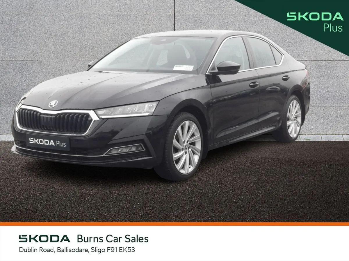 Skoda Octavia Saloon, Diesel, 2024, Black