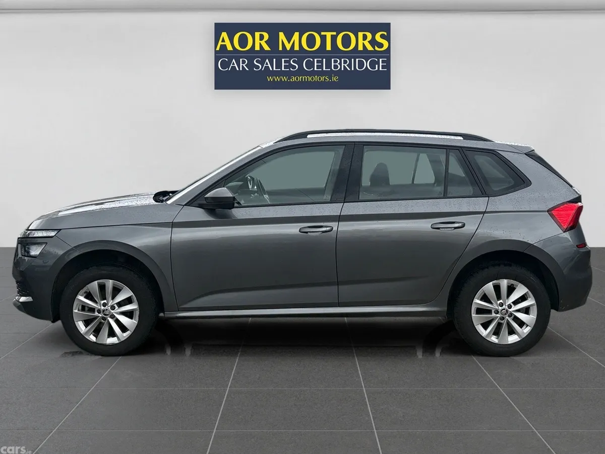 Skoda Kamiq Hatchback, Petrol, 2024, Grey
