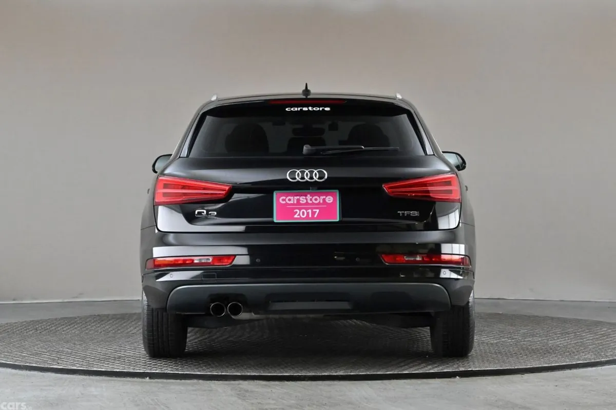 Audi Q3 SUV, Petrol, 2017, Black