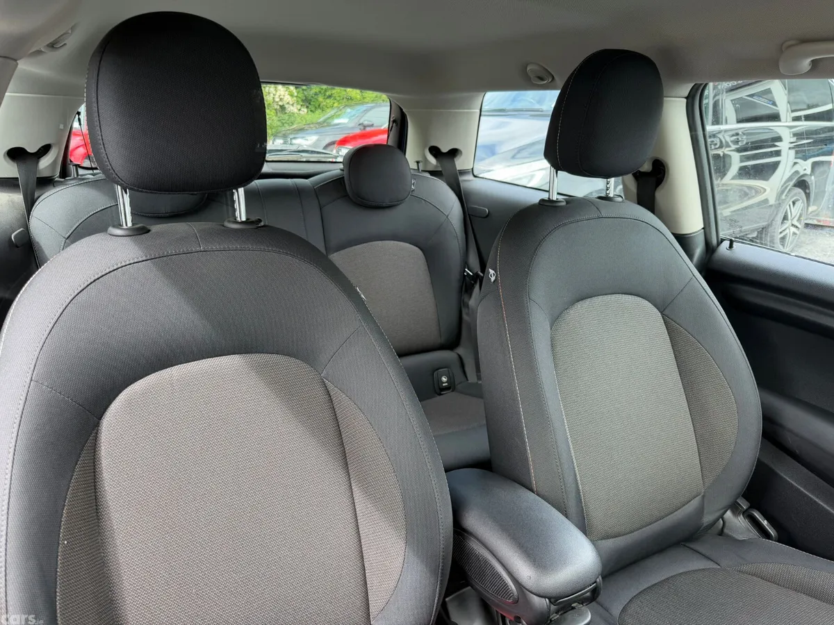 Mini Cooper Hatchback, Petrol, 2015, Blue