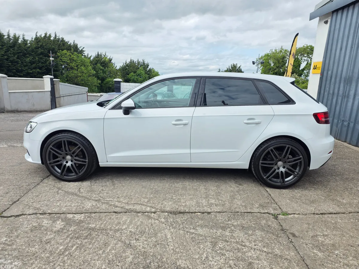 Audi A3 Hatchback, Diesel, 2016, White