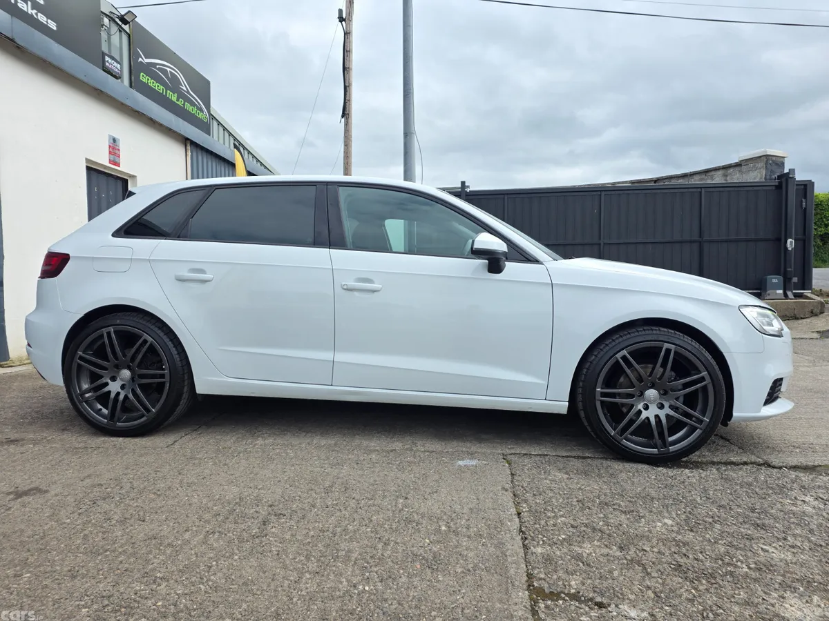 Audi A3 Hatchback, Diesel, 2016, White