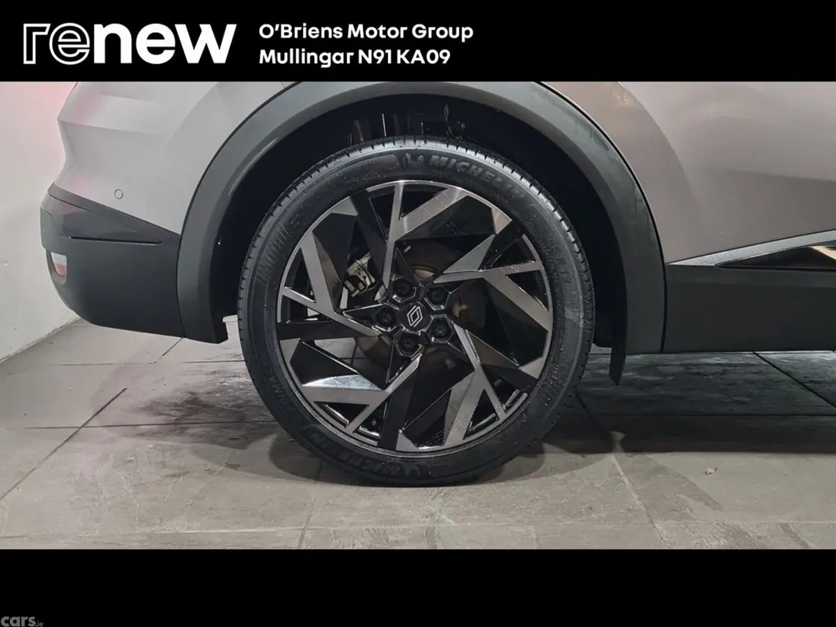 Renault Symbioz Hatchback, Petrol Hybrid, 2025, Grey