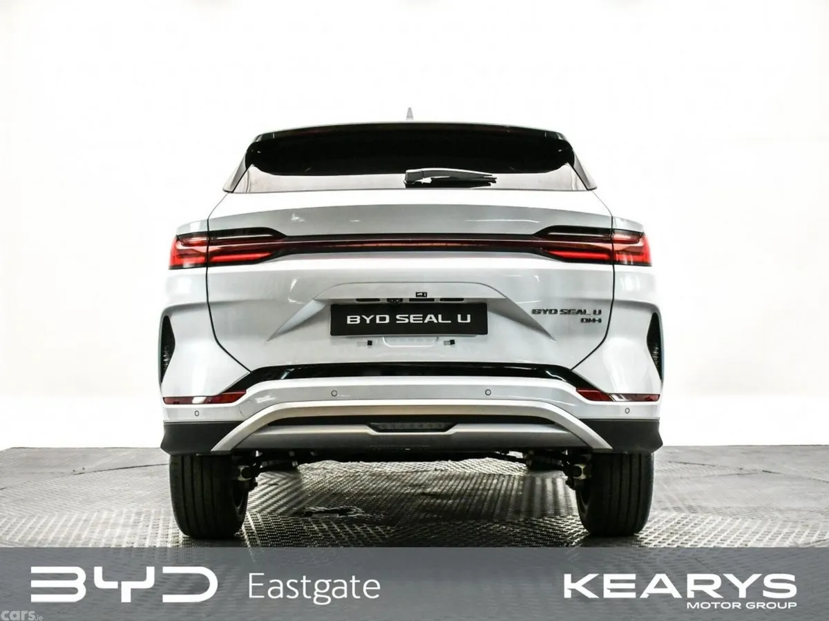 BYD SEAL U SUV, Petrol Plug-in Hybrid, 2025, White