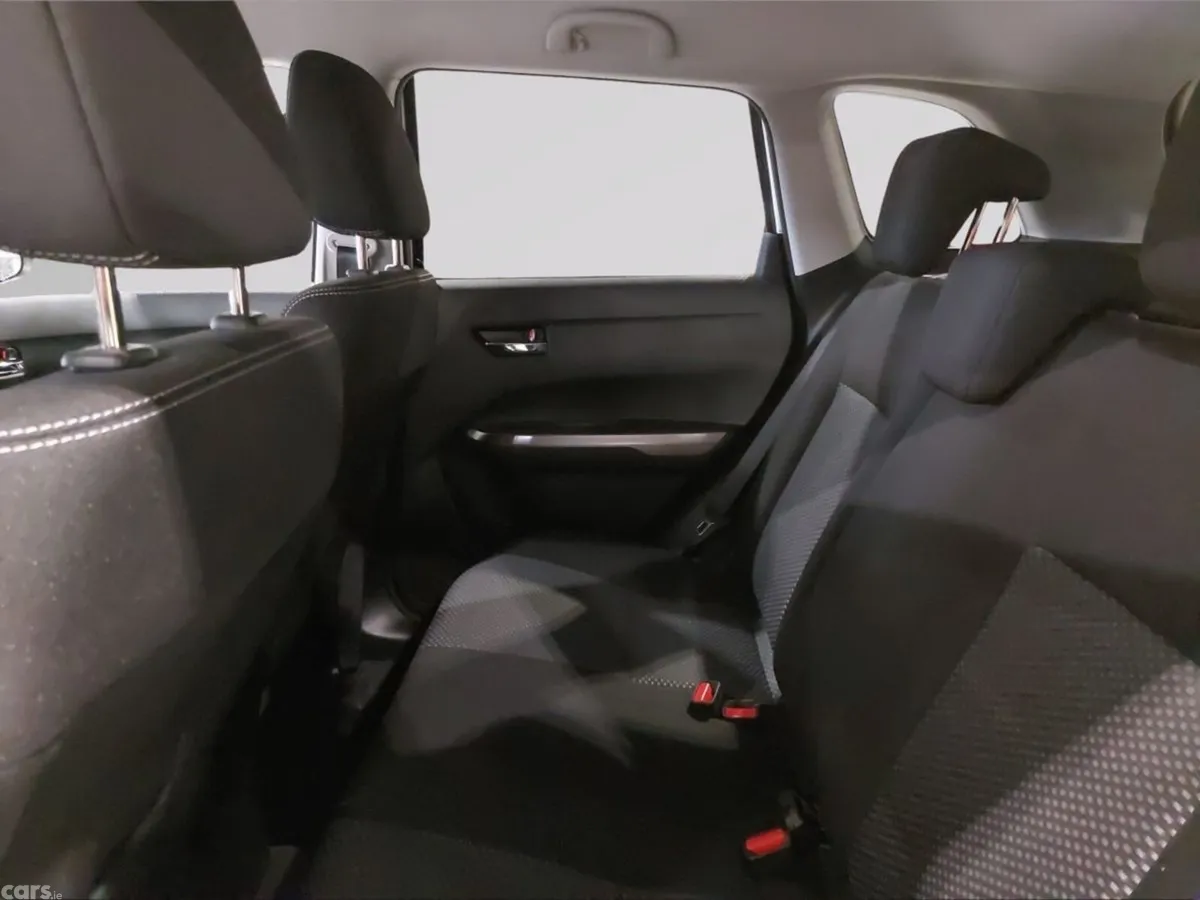 Suzuki Vitara SUV, Petrol Hybrid, 2026, White