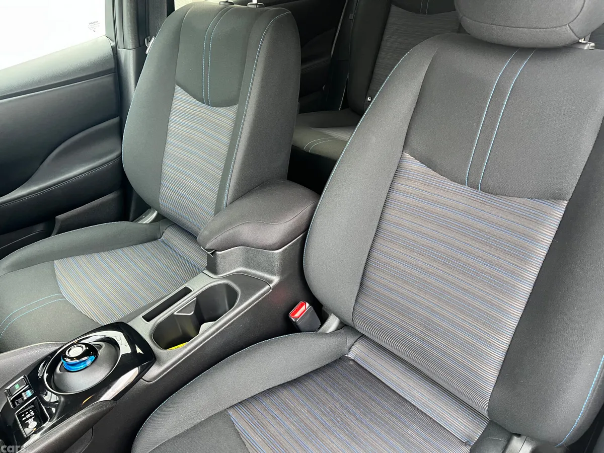 Nissan Leaf Hatchback, Electric, 2024, Grey