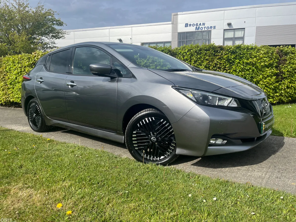 Nissan Leaf Hatchback, Electric, 2024, Grey