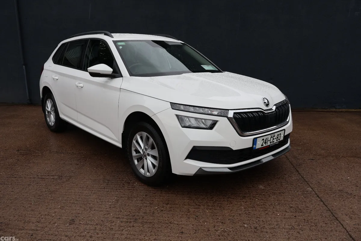 Skoda Kamiq Hatchback, Petrol, 2024, White
