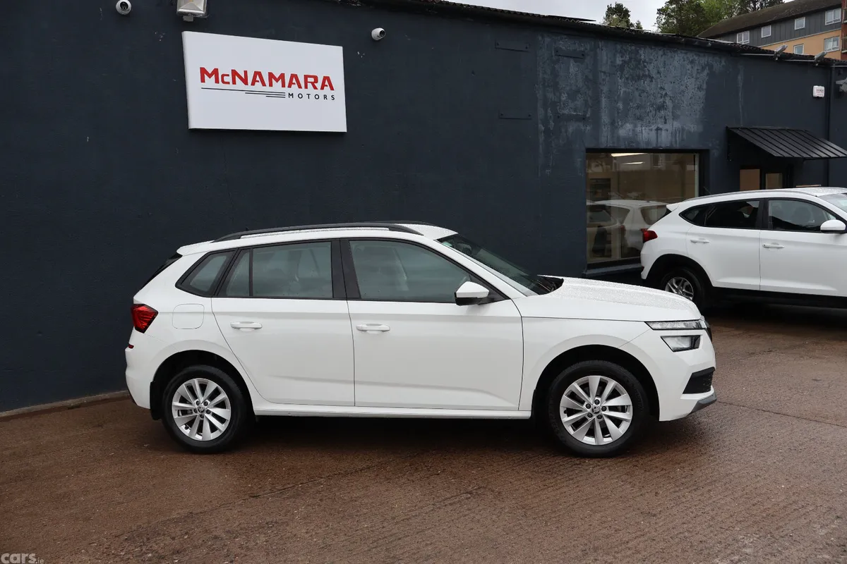 Skoda Kamiq Hatchback, Petrol, 2024, White