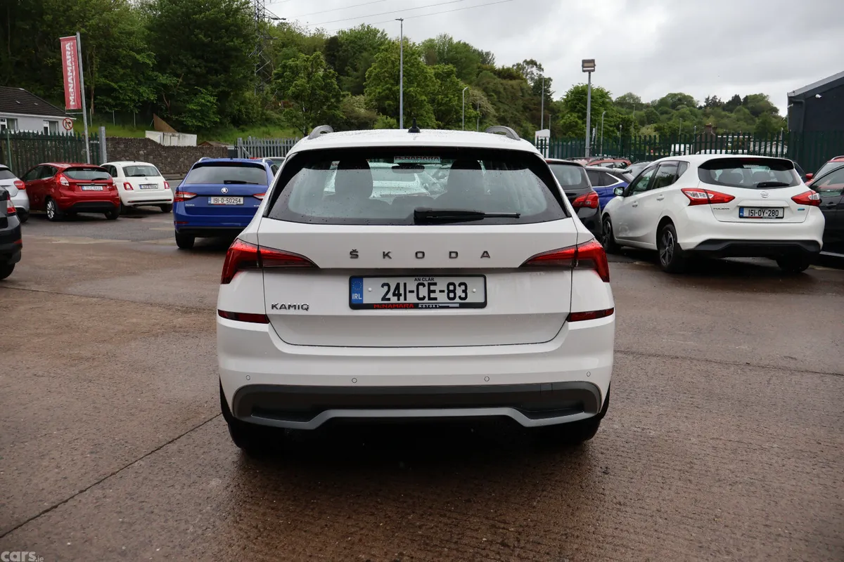 Skoda Kamiq Hatchback, Petrol, 2024, White