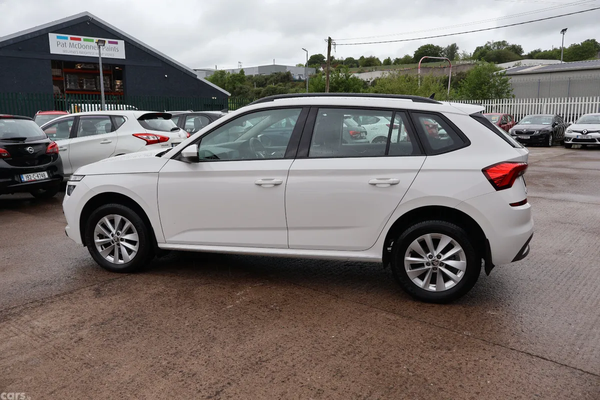 Skoda Kamiq Hatchback, Petrol, 2024, White