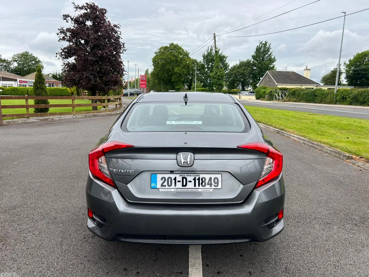 Honda Civic Saloon, Petrol, 2020, Grey