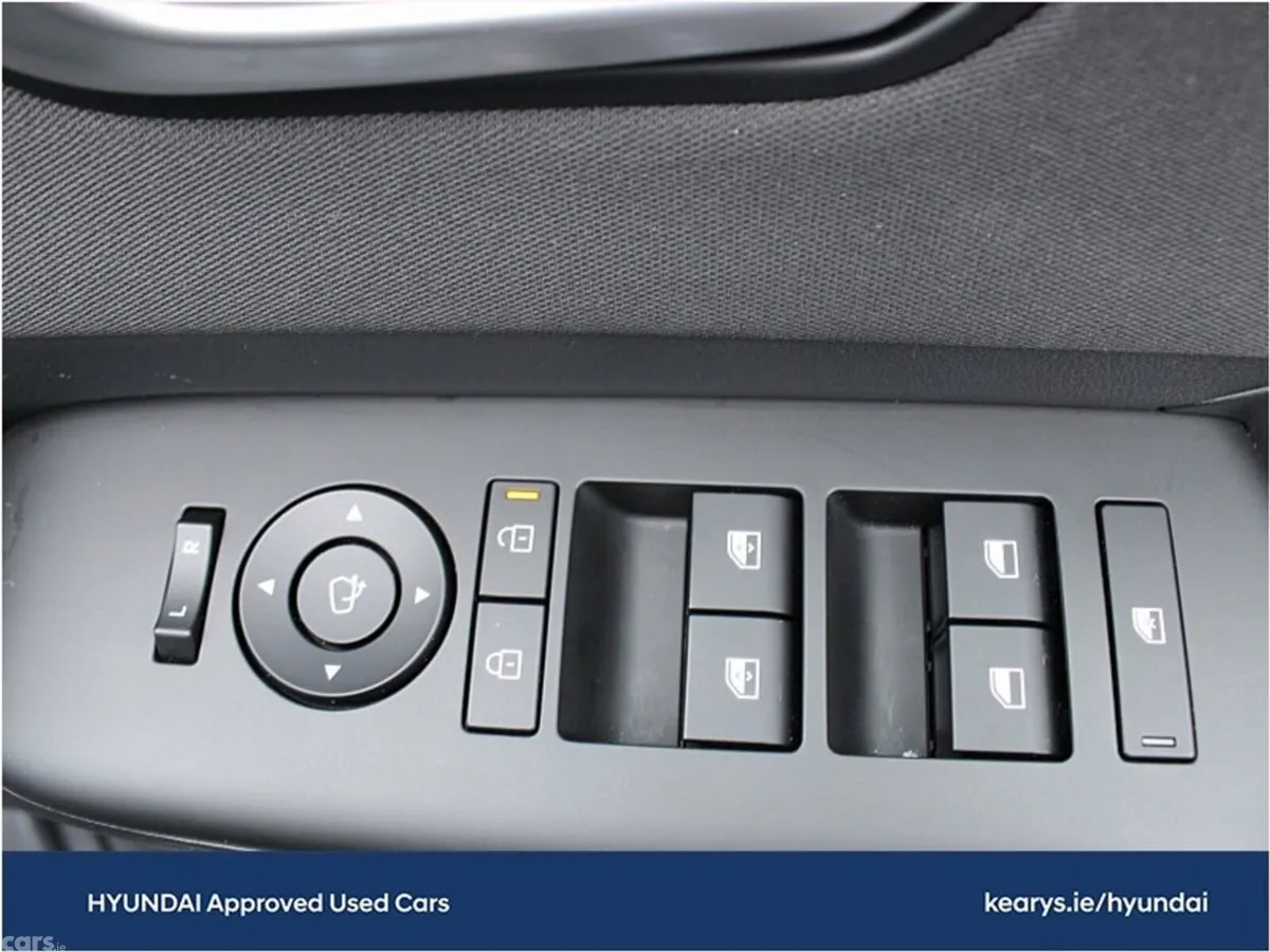 Hyundai KONA MPV, Petrol, 2026, Grey