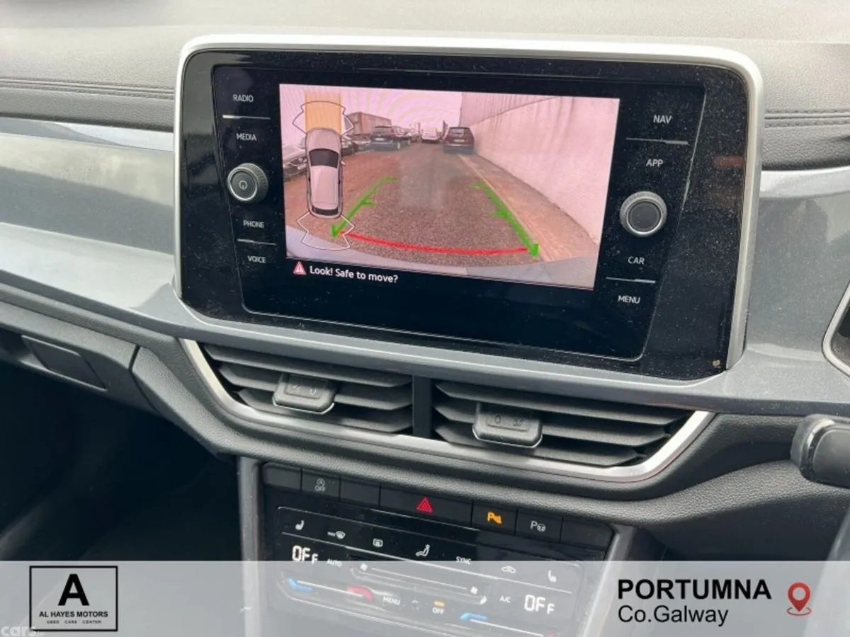 Volkswagen T-Roc SUV, Petrol, 2023, Blue