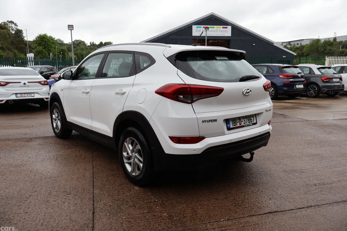 Hyundai Tucson SUV, Petrol, 2018, White
