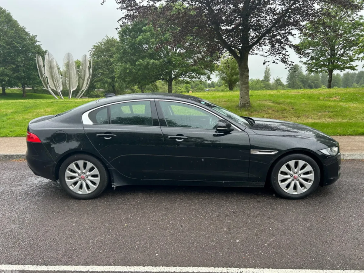 Jaguar XE Saloon, Diesel, 2018, Black