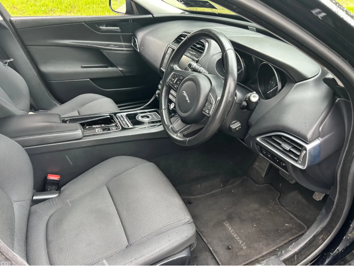Jaguar XE Saloon, Diesel, 2018, Black