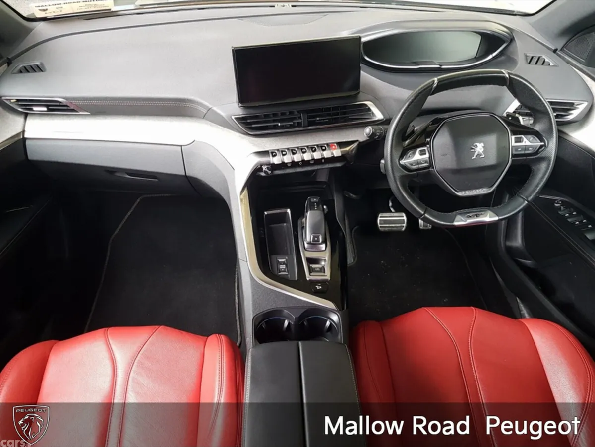 Peugeot 5008 SUV, Diesel, 2022, Grey