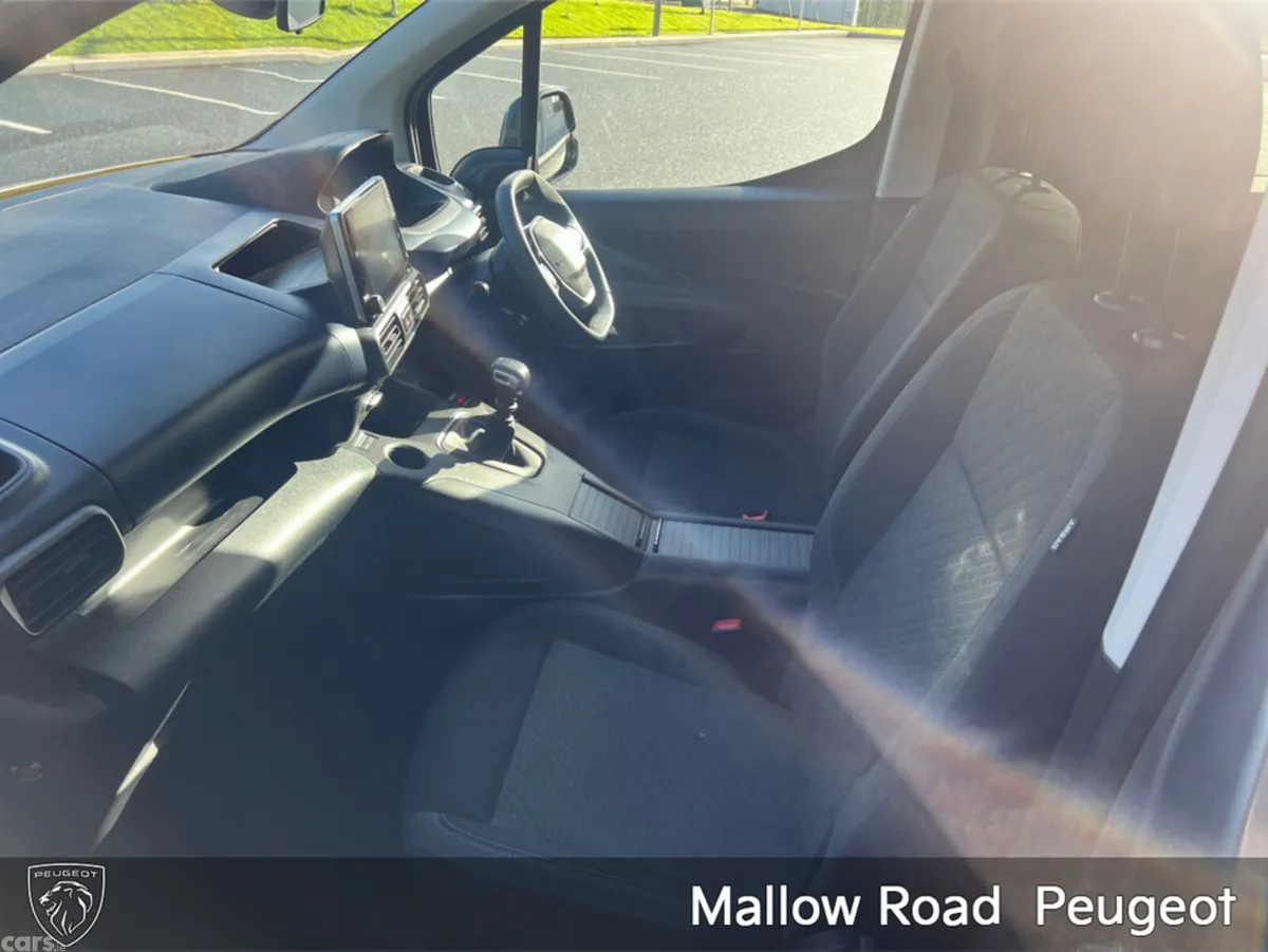 Peugeot Rifter MPV, Diesel, 2023, Grey