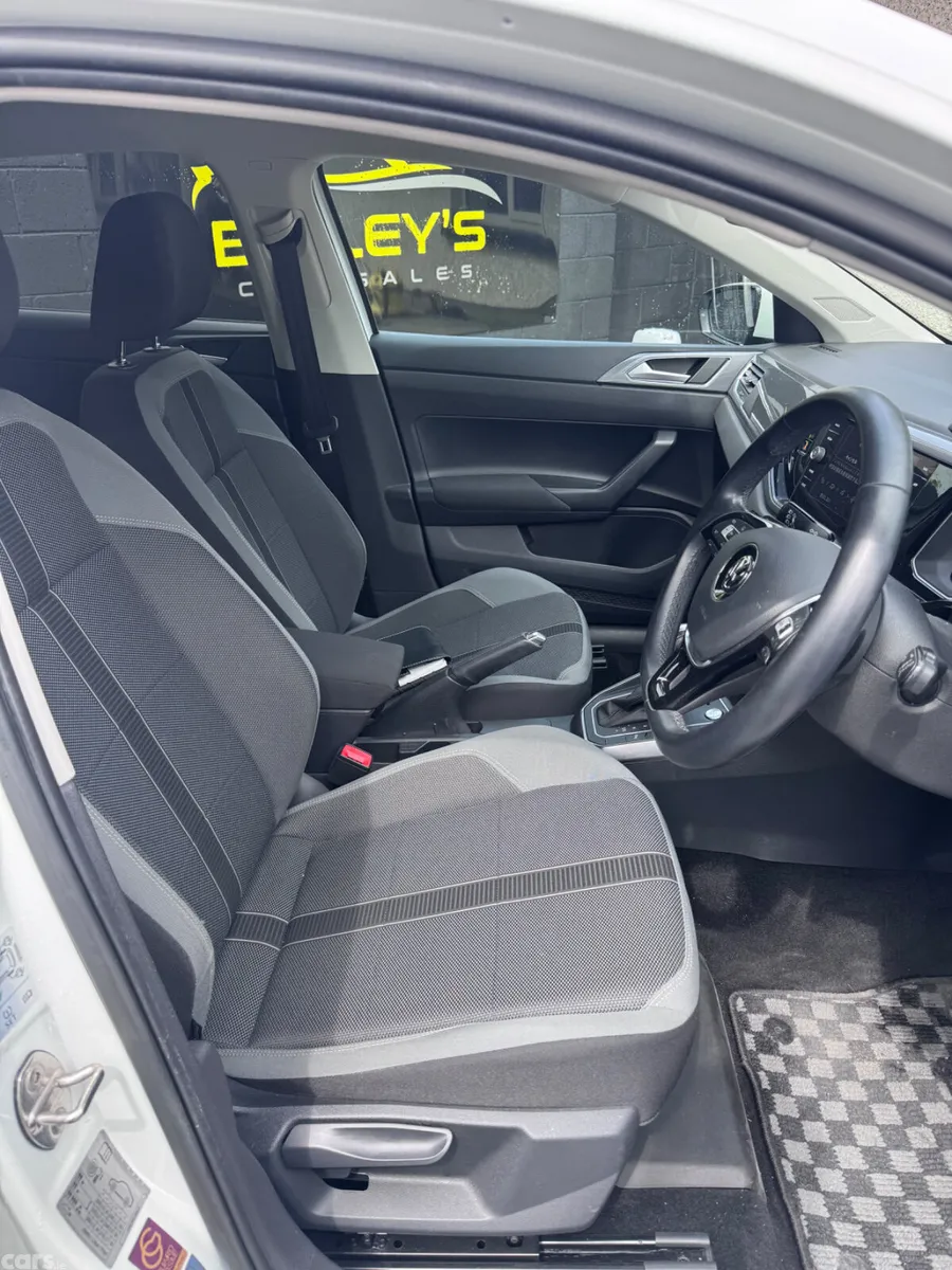 Volkswagen Polo Hatchback, Petrol, 2019, White
