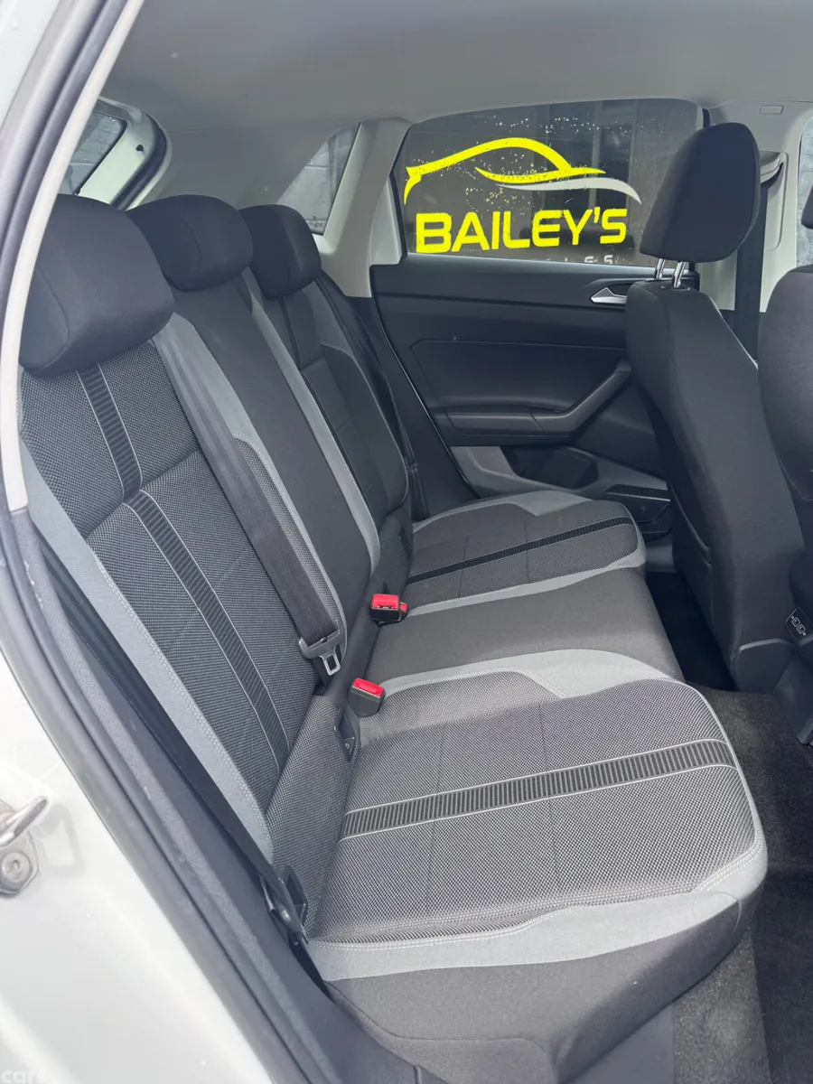 Volkswagen Polo Hatchback, Petrol, 2019, White