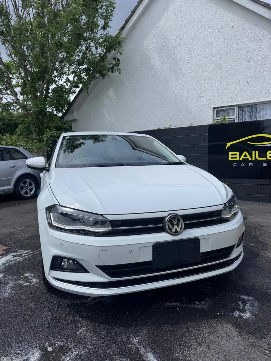 Volkswagen Polo Hatchback, Petrol, 2019, White