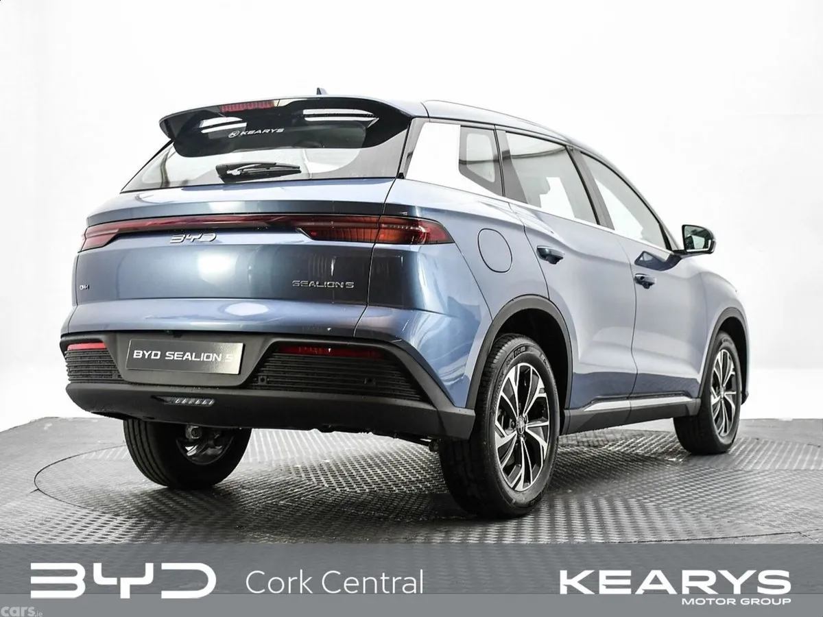 BYD SEALION 5 SUV, Petrol Plug-in Hybrid, 2027, Blue
