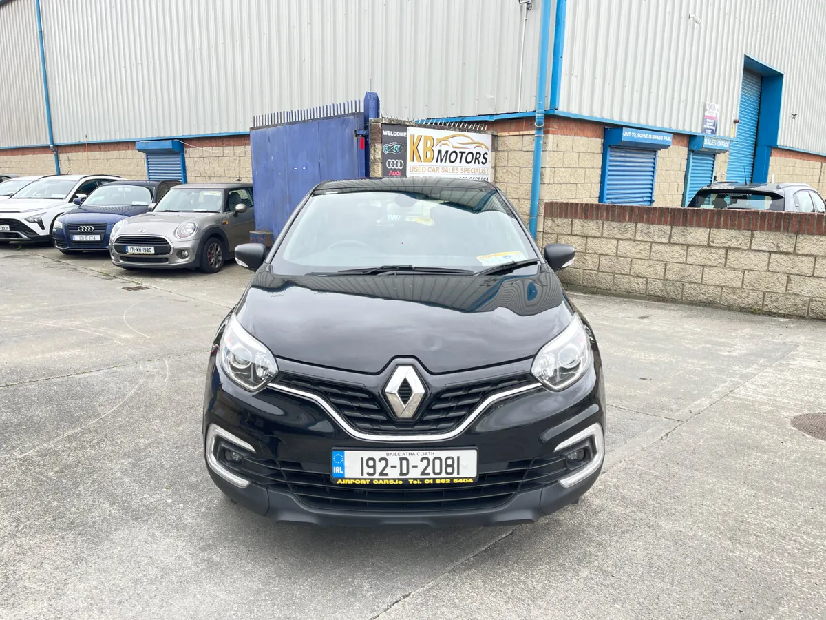 Renault Captur Hatchback, Petrol, 2019, Black