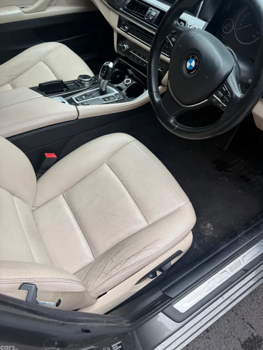 BMW 5-Series Saloon, Diesel, 2014, Grey