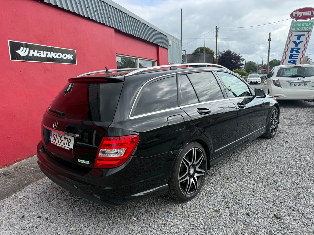 Mercedes-Benz C-Class Estate, Petrol, 2013, Black