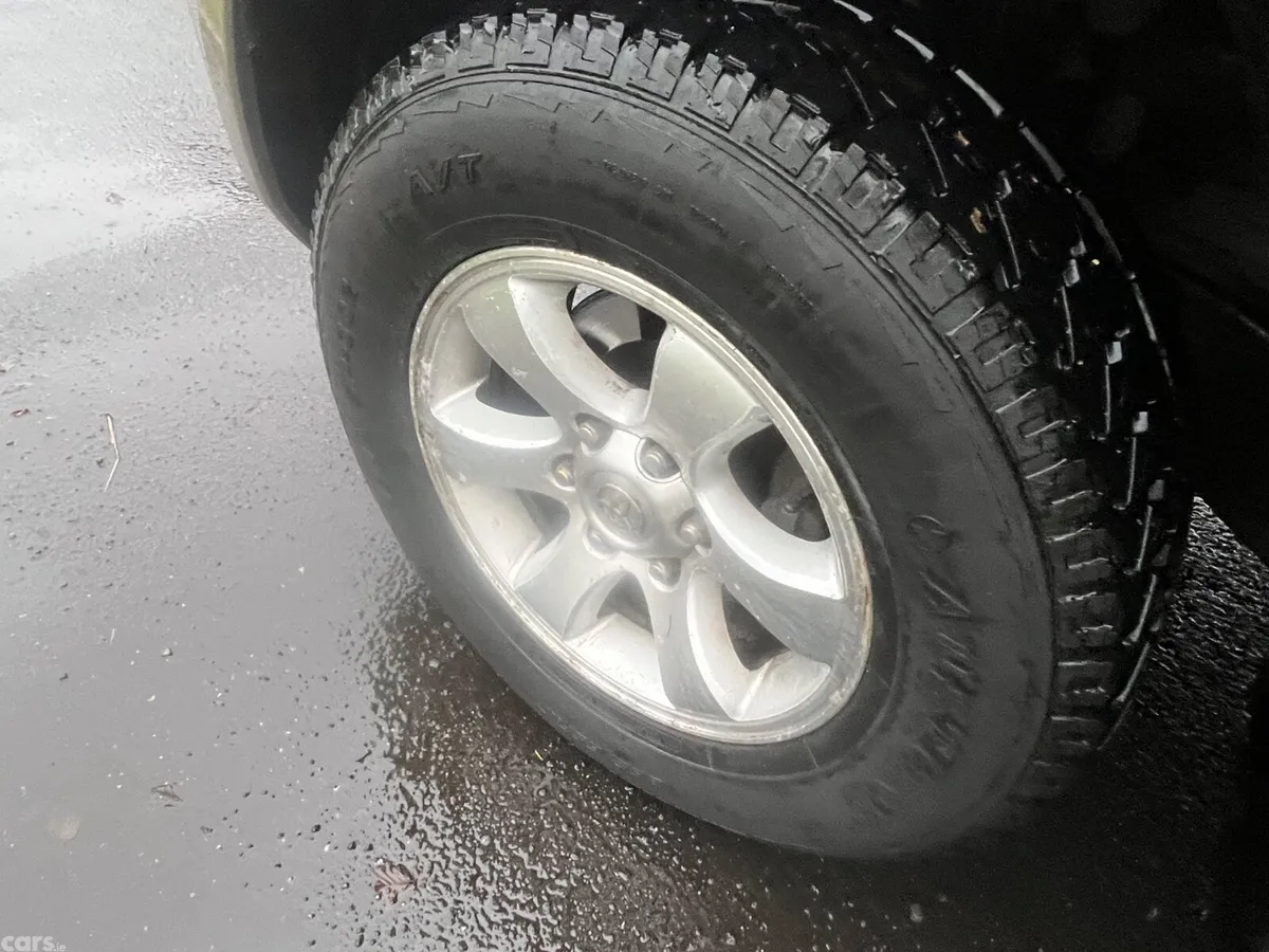 Toyota Land Cruiser SUV, Diesel, 2004, Gold