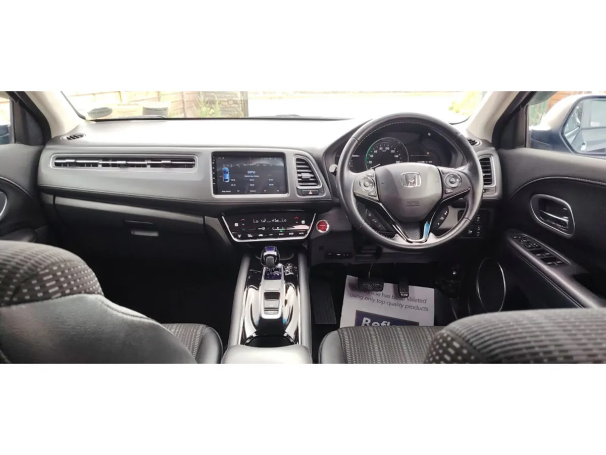 Honda Vezel MPV, Petrol Hybrid, 2017, Black