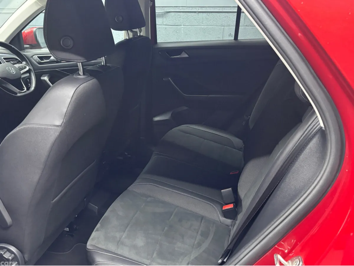 Volkswagen T-Roc SUV, Diesel, 2023, Red