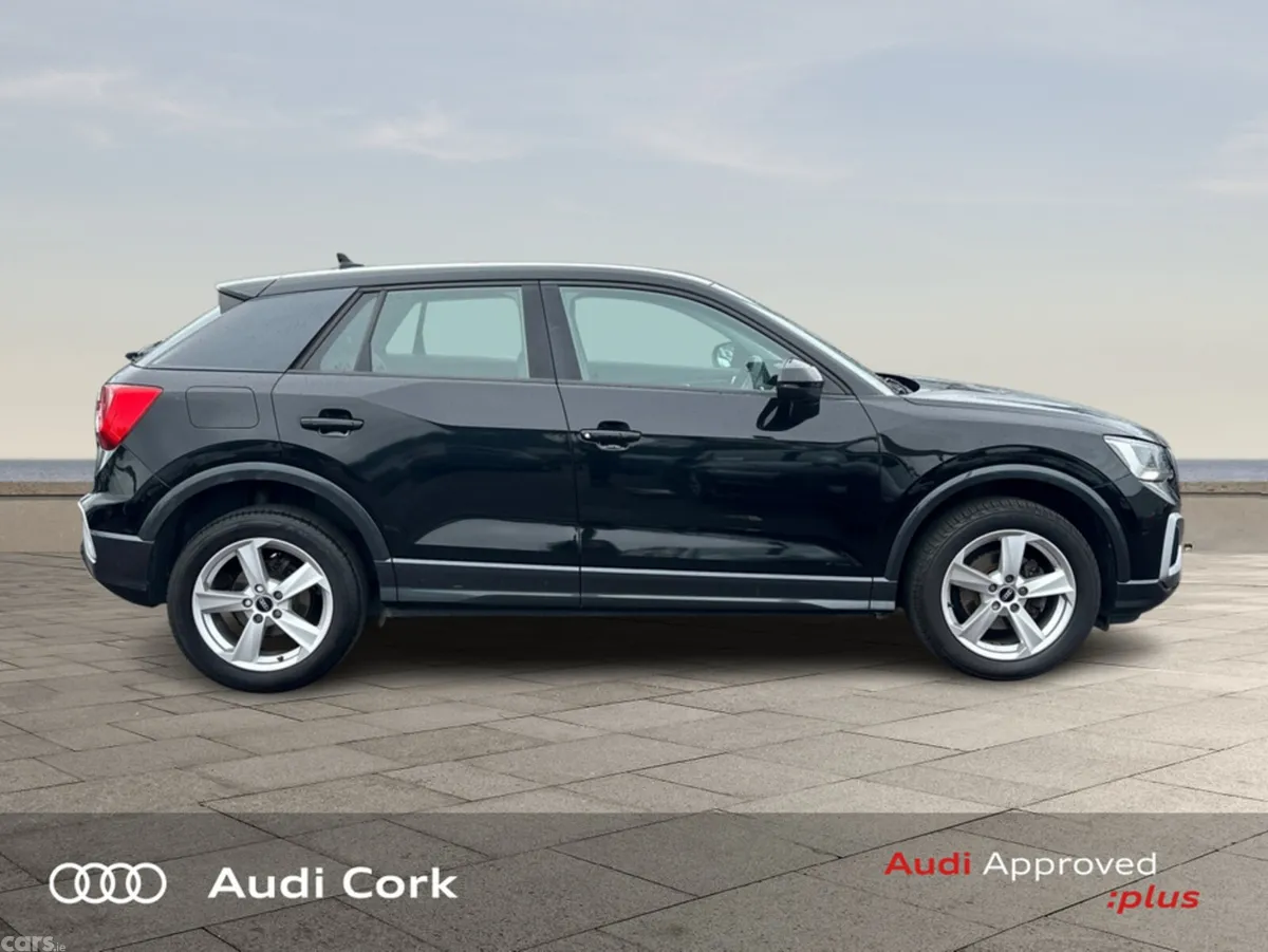 Audi Q2 Estate, Petrol, 2021, Black