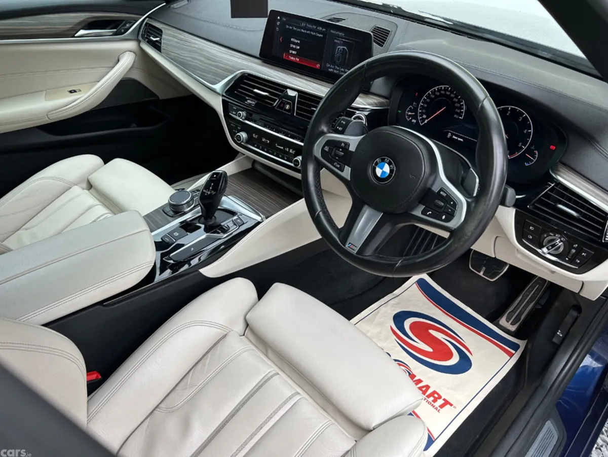 BMW 5-Series Saloon, Diesel, 2019, Blue