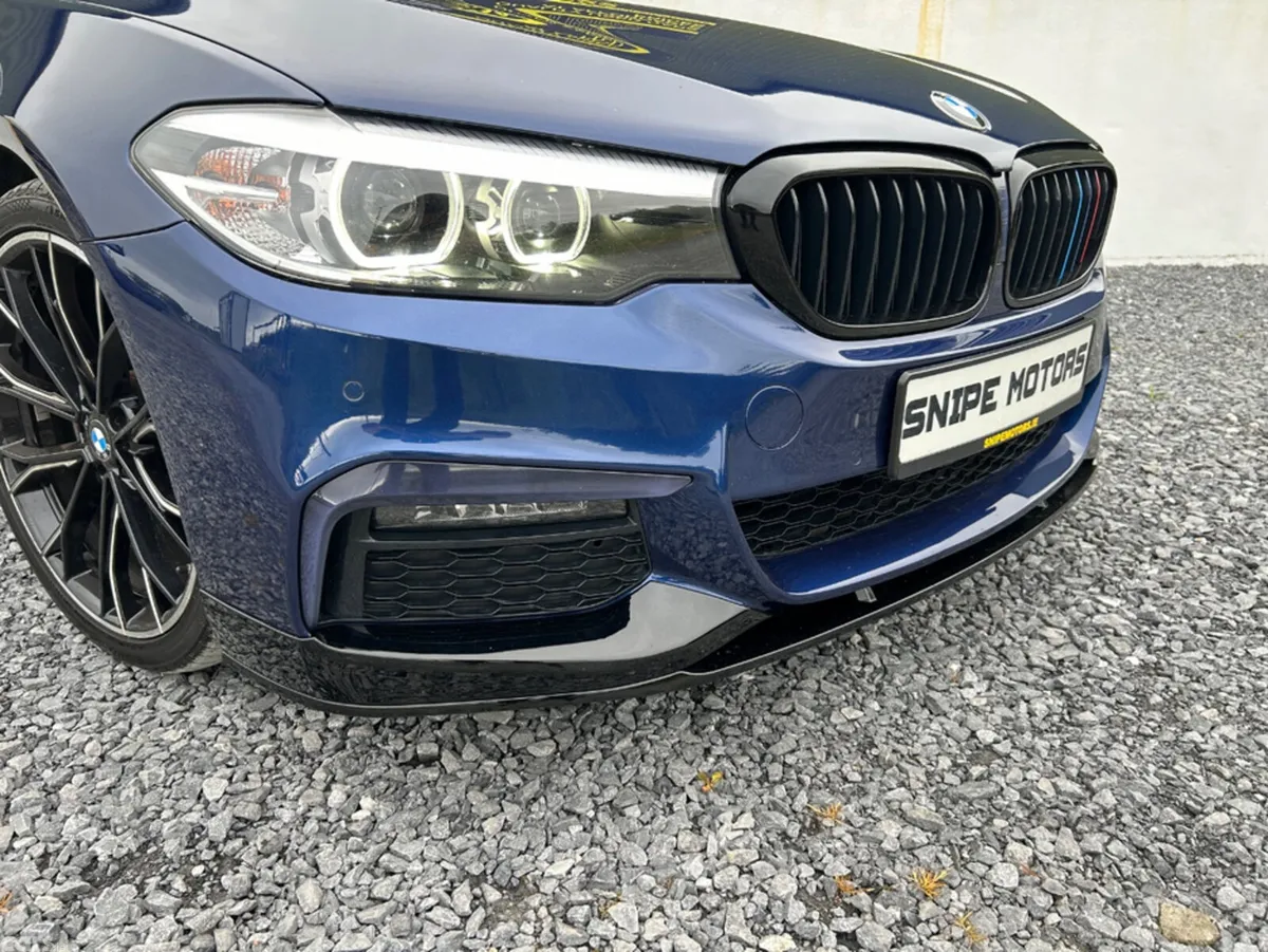 BMW 5-Series Saloon, Diesel, 2019, Blue