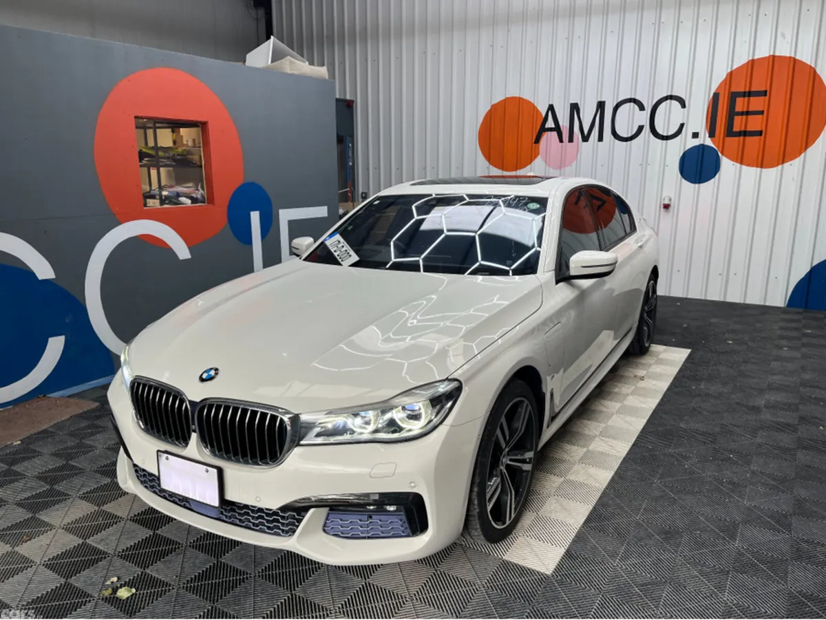 BMW 7-Series Saloon, Petrol Plug-in Hybrid, 2017, White