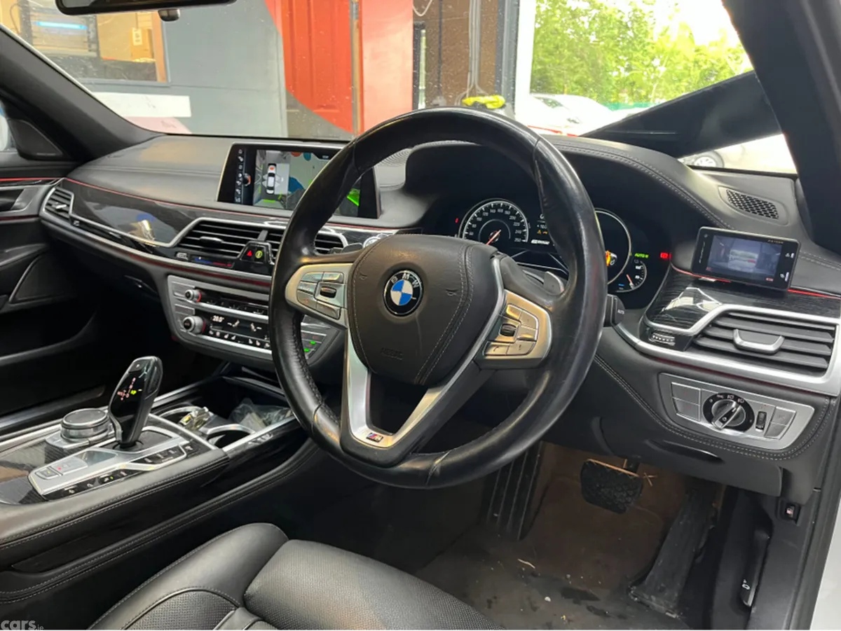 BMW 7-Series Saloon, Petrol Plug-in Hybrid, 2017, White