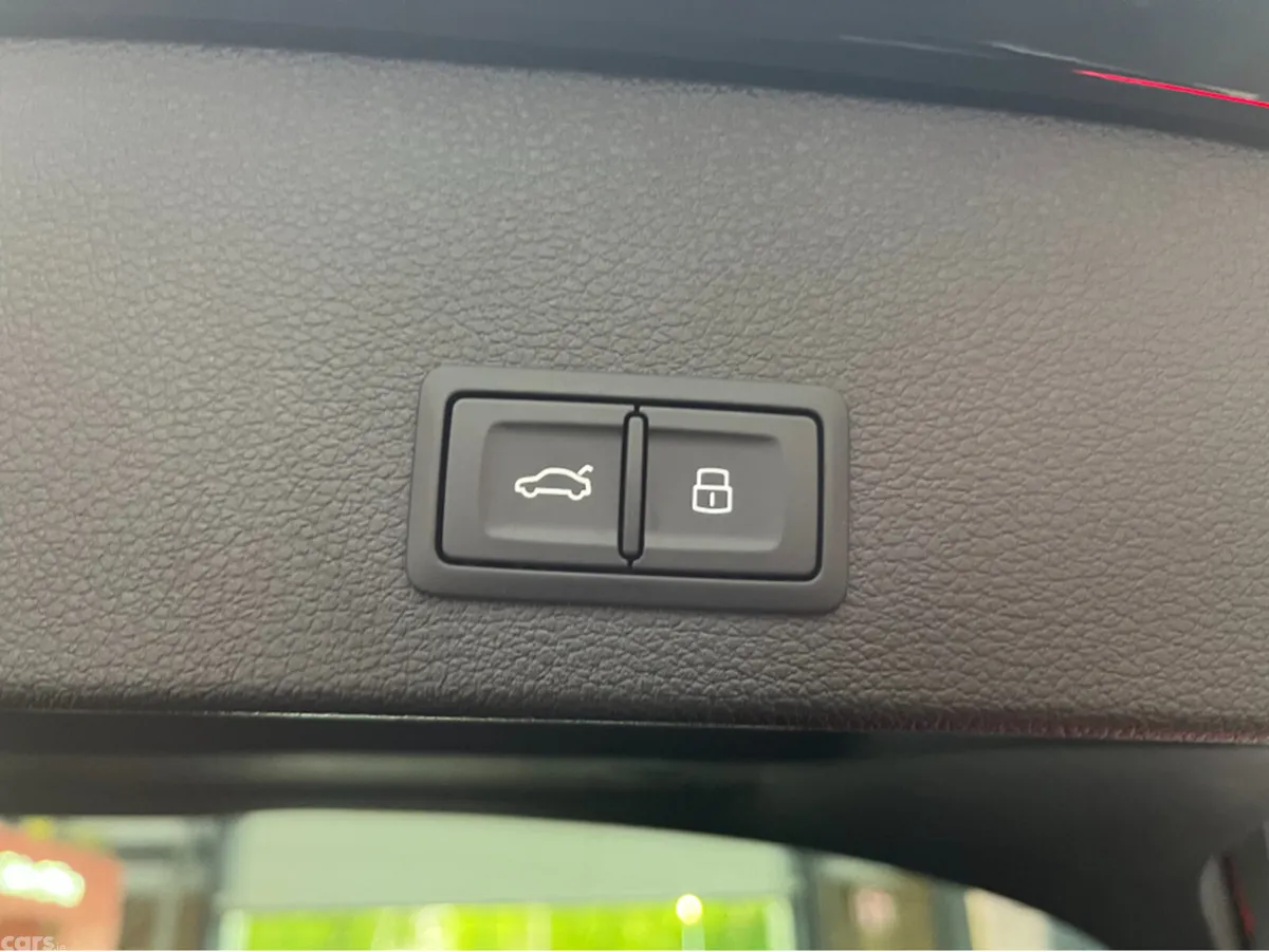Audi Q2 SUV, Diesel, 2023, Black