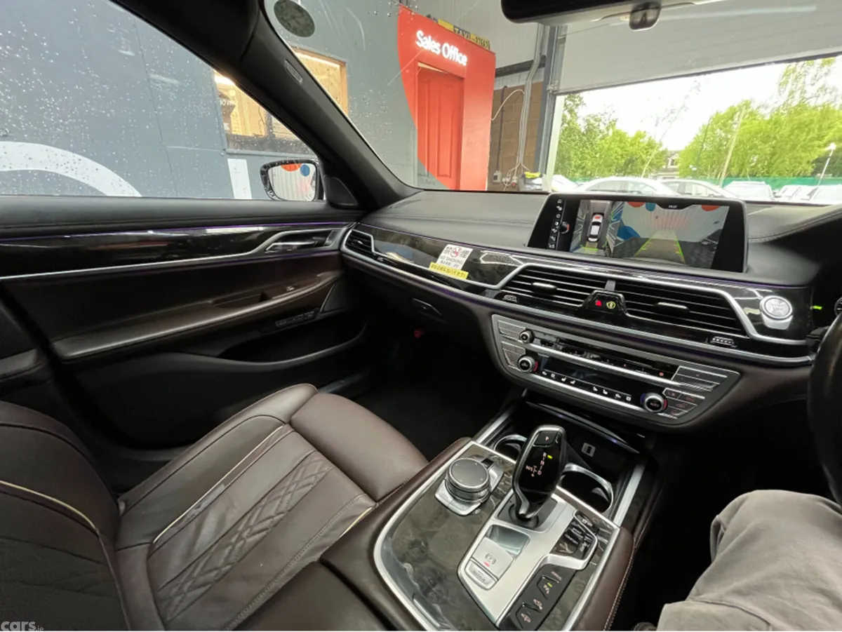 BMW 7-Series Saloon, Petrol Plug-in Hybrid, 2016, White