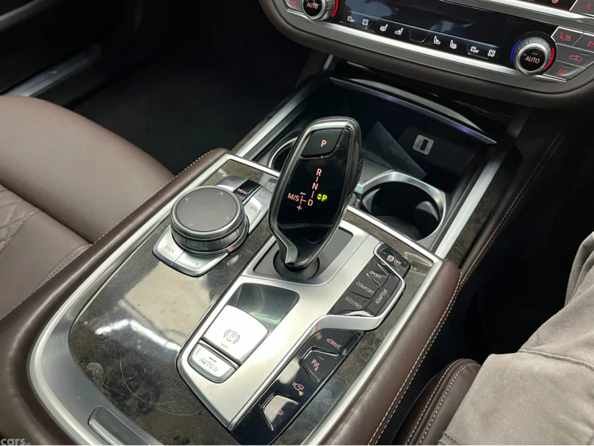 BMW 7-Series Saloon, Petrol Plug-in Hybrid, 2016, White