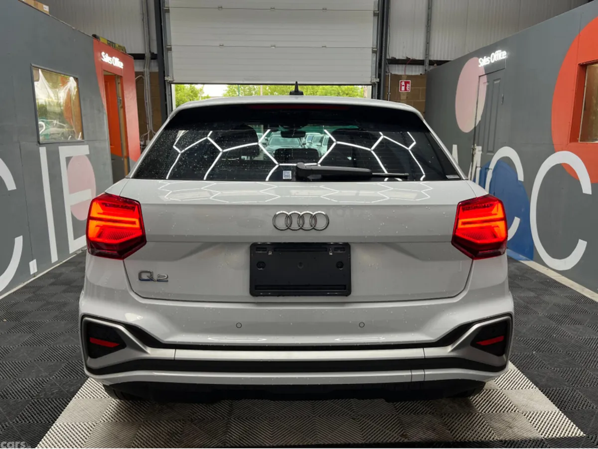 Audi Q2 SUV, Petrol, 2023, White